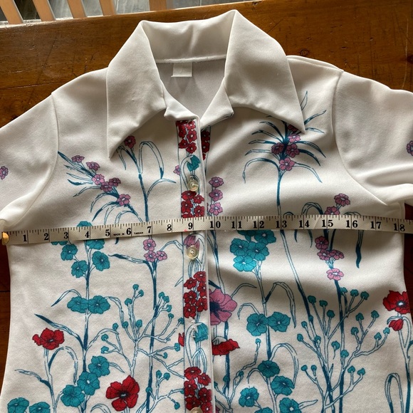 Vintage 70’s Polyester Double Knit Floral Shirt - Picture 7 of 8
